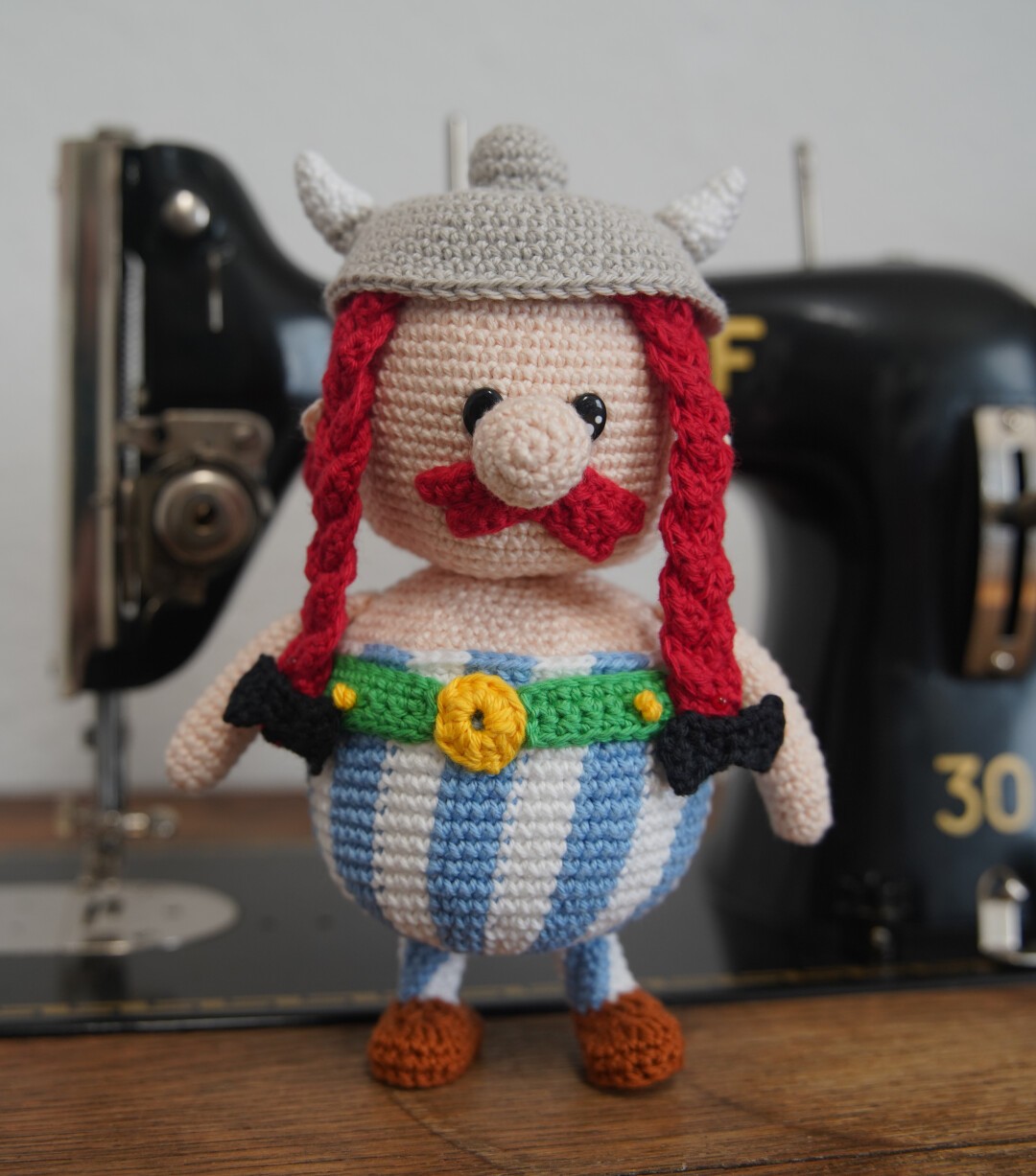 Amigurumi Obelix from the Asterix comics
Made and designed by #Wollpirat